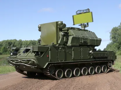 مع انخفاض مبيعاتها.. روسيا تعرض نظام الدفاع الجوي Tor-E2 للتصدير