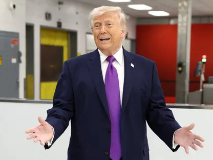 ترمب: الحرب ضد إيران "أسهل من المتوقع".. واستهدفنا قيادتها مرتين