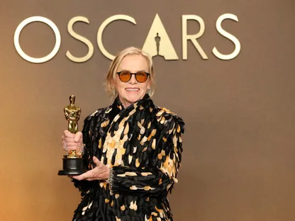 آمي ماديجان.. النجومية بعد السبعين!