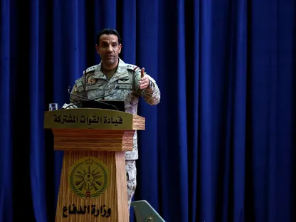 تحالف دعم الشرعية في اليمن: الدفاعات الجوية تعاملت مع صواريخ حوثية
