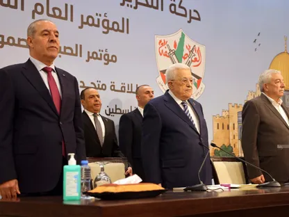 مؤتمر "فتح".. تنافس محتدم يختبر مسار خلافة الرئيس الفلسطيني