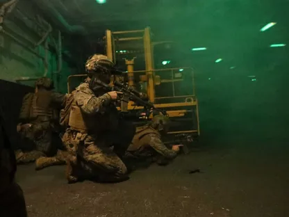 حرب إيران.. مؤشرات ضئيلة على كسر جمود المحادثات بسبب "الحصار وغلق هرمز"