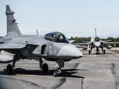 طائرة مقاتلة طراز Gripen تابعة للقوات الجوية السويدية. 10 أكتوبر 2025 - @PlJonson