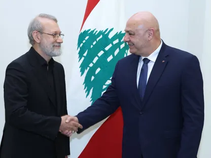 عون للاريجاني: نرفض التدخل في شؤوننا ولن نسمح بحمل السلاح والاستقواء بالخارج