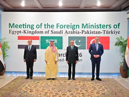 محادثات رباعية في إسلام أباد لبحث الجهود الدبلوماسية لإنهاء حرب إيران