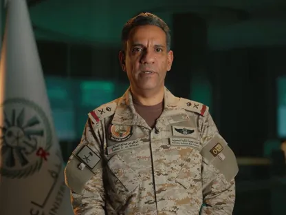التحالف: تدمير 136 هدفاً عسكرياً للحوثيين وتكثيف الإسناد الجوي للقوات اليمنية