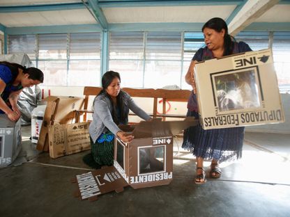 جانب من مركز اقتراع في يوم الانتخابات العامة بمدينة سان بارتولومي كويالانا بالمكسيك. 2 يونيو 2024 - REUTERS
