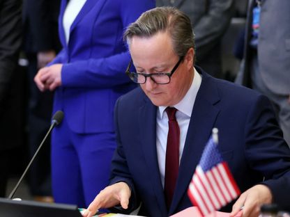 وزير الخارجية البريطاني ديفيد كاميرون خلال اجتماعات لحلف شمال الأطلسي "الناتو" في بروكسل. 04 أبريل 2024 - Reuters