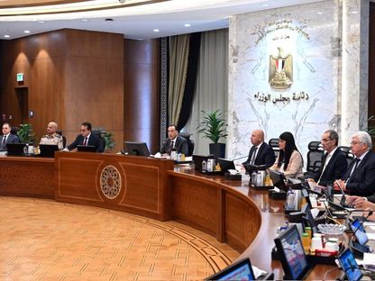 جانب من اجتماع مجلس الوزراء المصري في مقر الحكومة بالعاصمة الإدارية الجديدة. 6 أغسطس 2025 - X@CabinetEgy