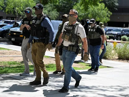 لحل أزمة المهاجرين.. الولايات المتحدة تضاعف حافز "الترحيل الذاتي"