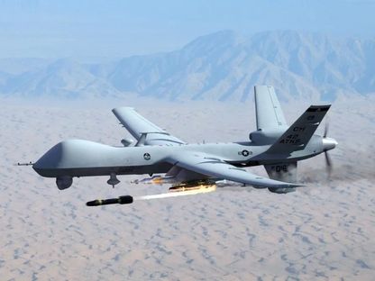 مسيرة أميركية من طراز MQ-9 Reaper في مكان غير معلوم تطلق صاروخ من طراز Hellfire - dvidshub.net