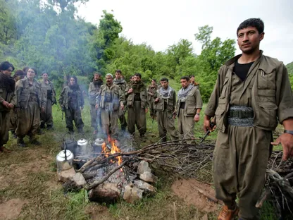 من جبال قنديل إلى أنقرة.. تاريخ حزب العمال الكردستاني في 4 عقود