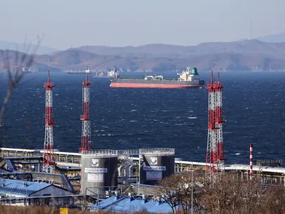 هكذا نجحت روسيا في تجنب سقف الأسعار على معظم صادراتها النفطية