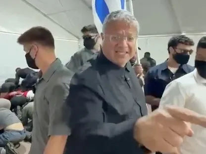 دول عربية وإسلامية تدين أفعال بن جفير بحق المشاركين في "أسطول غزة"