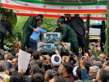 مراسم تشييع الرئيس الإيراني الراحل إبراهيم رئيسي في تبريز شمالي غرب إيران. 21 مايو 2024 - AFP