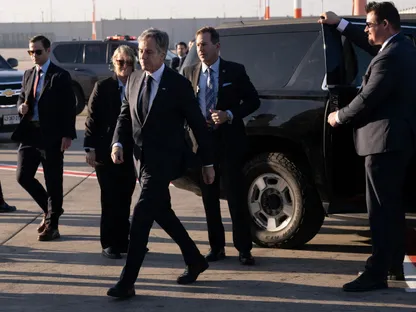 العملية الإسرائيلية في خان يونس تضع واشنطن وتل أبيب في مسار تصادمي