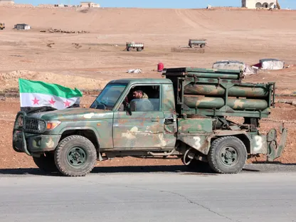 الجيش السوري يواصل تقدمه إلى الحسكة ويعلن سقوط 3 جنود في هجوم لـ"قسد"