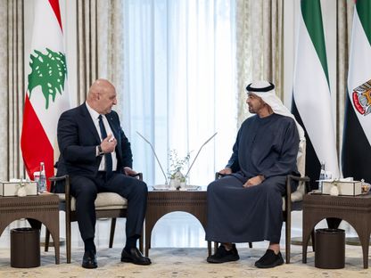 رئيس دولة الإمارات الشيخ محمد بن زايد يستقبل نظيره اللبناني جوزاف عون في أبوظبي. 30 أبريل 2025 - وكالة "وام"