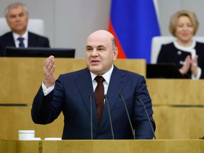 بوتين يطالب البرلمان بإعادة تعيين "رجل الضرائب" رئيساً للوزراء