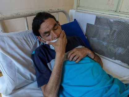 مصاب بمرض السل في مستشفى مونيز العام ببوينس آيرس بالأرجنتين، 8 أكتوبر 2019. - Reuters