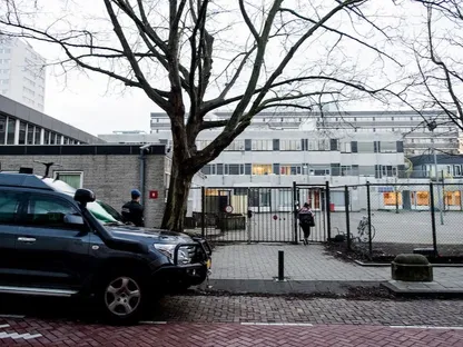 انفجار يلحق أضراراً بمدرسة يهودية في أمستردام