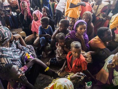 مدنيون فارون من الصراع في السودان ينتظرون إجراءات تسجيل اللجوء في المفوضية السامية للأمم المتحدة، في الرنك، جنوب السودان.  18 ديسمبر 2023 - AFP