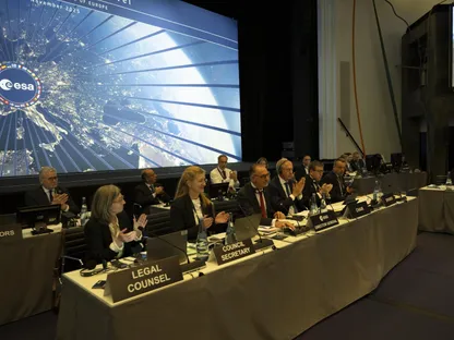 دول أوروبية توافق على زيادة 30% في ميزانية للفضاء للحاق بأميركا والصين