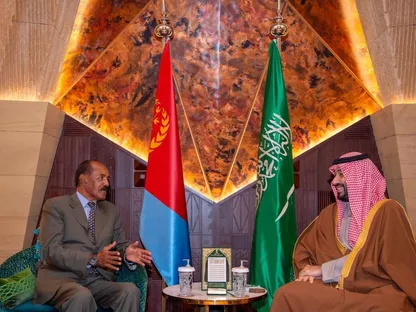 ولي العهد السعودي يلتقي الرئيس الإريتري أسياس أفورقي