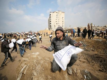 "بضغوط مصرية أميركية".. إسرائيل تخطط لفتح "ممر إنساني" شمالي غزة