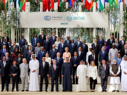 قادة العالم خلال مؤتمر الأمم المتحدة لتغير المناخ COP 28 في دبي بالإمارات. 1 ديسمبر 2023 - REUTERS