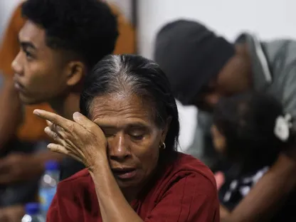 إندونيسيا.. وفاة شخص وإنقاذ 172 بعد اندلاع حريق على متن عبّارة