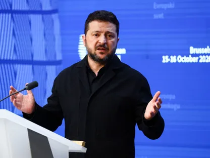 زيلينسكي ينتقد اتفاق ترمب بشأن الديزل الروسي ويحذر من تخفيف العقوبات