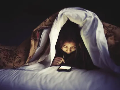 إدمان المراهقين للشاشات.. خطر يتجاوز القلق والاكتئاب