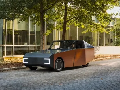 بدعم من BMW.. طلاب أميركيون يطورون سيارة تعمل بالطاقة الشمسية