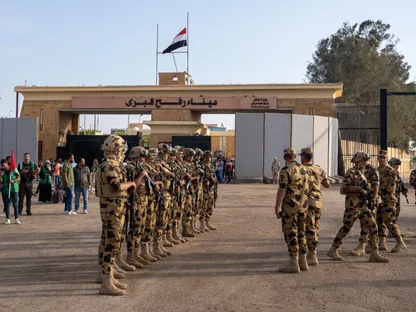 محافظ شمال سيناء يحدد خط مصر الأحمر: لا أحد يجرؤ على الاقتراب من حدودنا