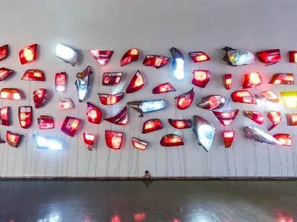 الشيفرة مواد خام للفن .. والخوارزميات مواد إبداعية