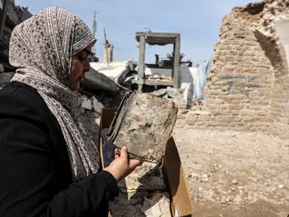 خبيران فلسطينيان ينقذان مخطوطات غزة يفوزان بجائزة اليونسكو "ذاكرة العالم"