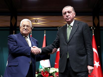 الرئيس التركي رجب طيب أردوغان يلتقي الرئيس الفلسطيني محمود عباس في العاصمة أنقرة- 5 مارس 2024 - Reuters