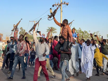 تطورات عسكرية "خطيرة" في السودان.. وشكوك تحيط بـ"التسوية"