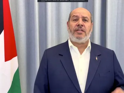 وفد "حماس" يغادر القاهرة إلى إسطنبول للتشاور مع الفصائل بشأن اتفاق غزة