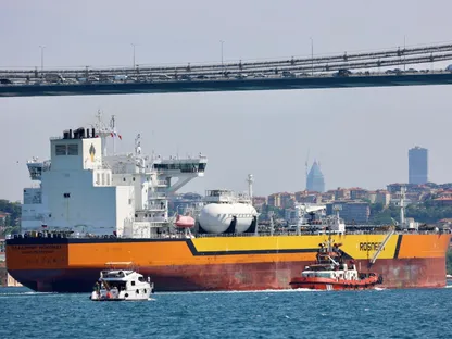 أوروبا تقترح إضافة ميناءين بجورجيا وإندونيسيا لعقوبات روسيا