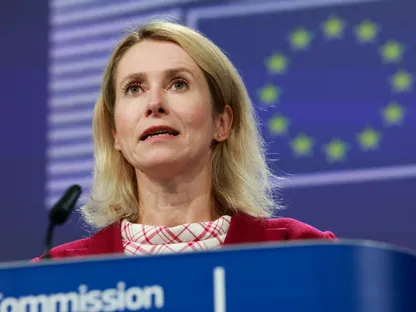 الممثلة العليا للشؤون الخارجية في المفوضية الأوروبية كايا كالاس خلال مؤتمر صحافي في بروكسل. 3 سبتمبر 2025 - Reuters