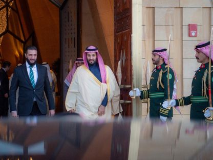 الأمير محمد بن سلمان والشرع يبحثان هاتفياً الأوضاع في سوريا