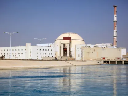 مسؤول إيراني: جميع المواد المخصبة تم نقلها إلى أماكن آمنة