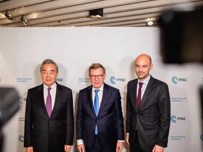 وزير الخارجية الصيني يدعو أوروبا لتعميق العلاقات: لسنا خصوماً وتعاوننا فرصة