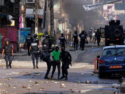 الكاميرون.. السلطات تحتجز معارضين قبل إعلان نتائج انتخابات الرئاسة