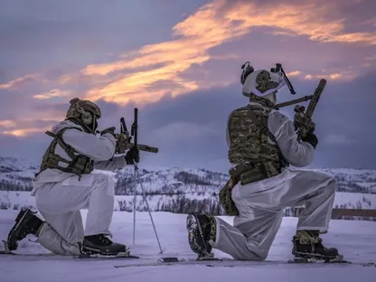 "الاستجابة الباردة".. مناورات لحلف الناتو في القطب الشمالي لتعزيز جاهزية المدنيين