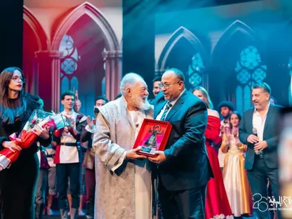 جانب من تكريم الفنان المصري يحيي الفخراني بافتتاح أيام قرطاج المسرحية، 22 نوفمبر 2025 - facebook/EgyptianMOC