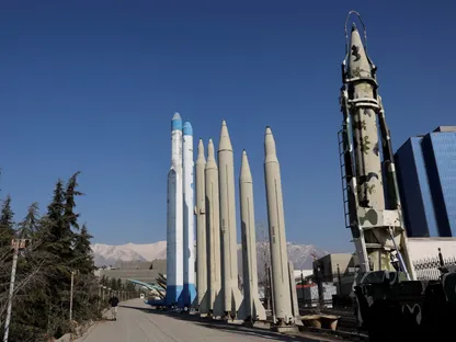 ما هي قدرات إيران في مجال الصواريخ الباليستية؟