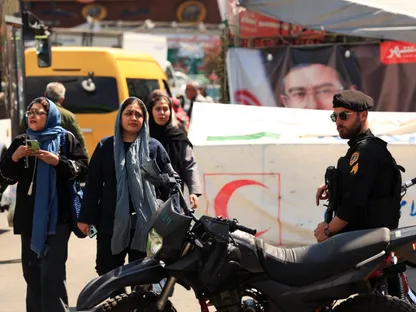 وسط تطورات متلاحقة.. تضارب الرسائل بين ترمب وإيران يعمق الغموض بشأن مسار المفاوضات